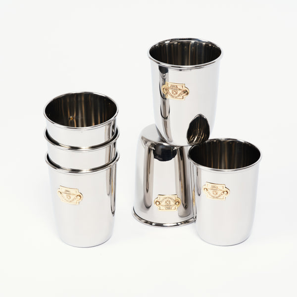 Set of 6 stainless steel cups