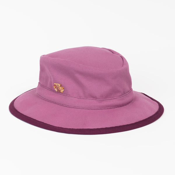 Chapeau mauve