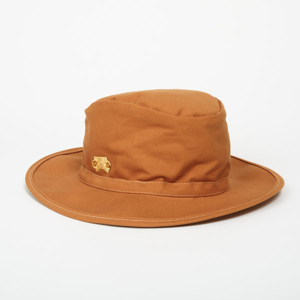 Cinnamon Hat