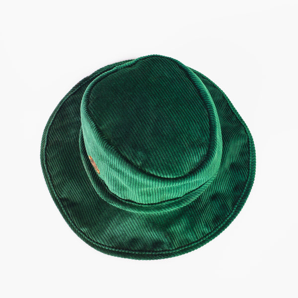 Chapeau Velours Vert Bottle