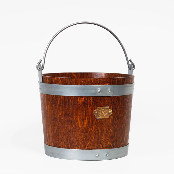 Oak wood bucket